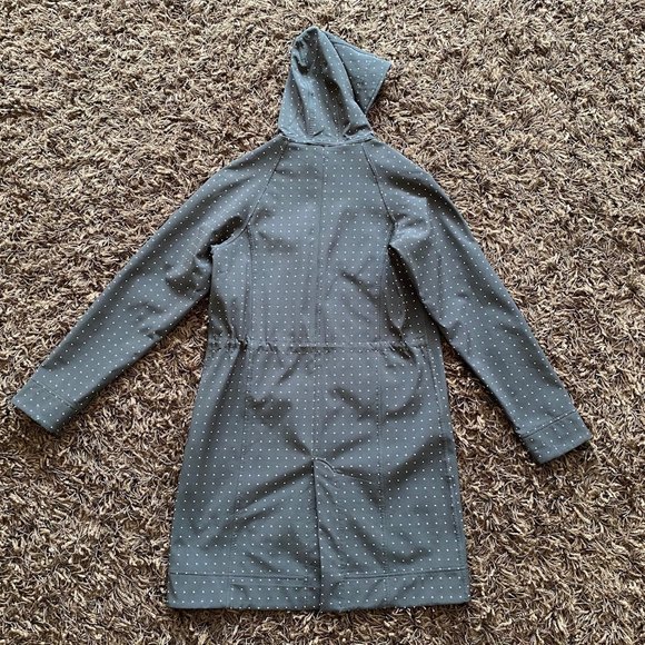 Lululemon jacket - Picture 2 of 3